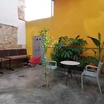 Le Mat Hostel