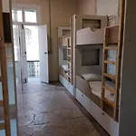 Le Mat Hostel