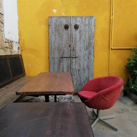 Le Mat Larnaca